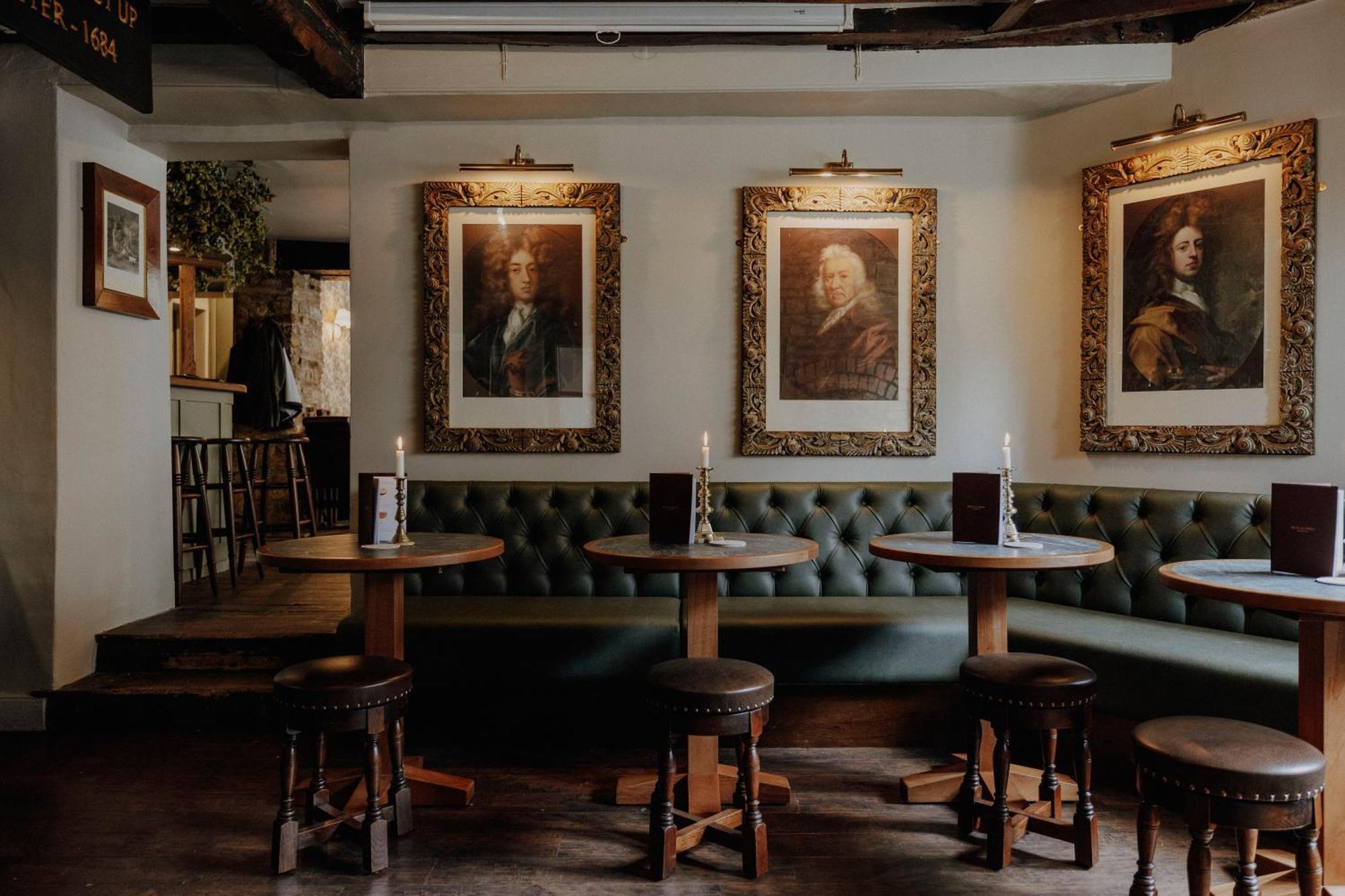 Hotel The Bull And Swan Stamford
