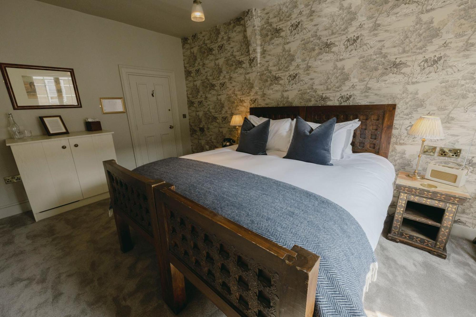 Hotel The Bull And Swan Stamford
